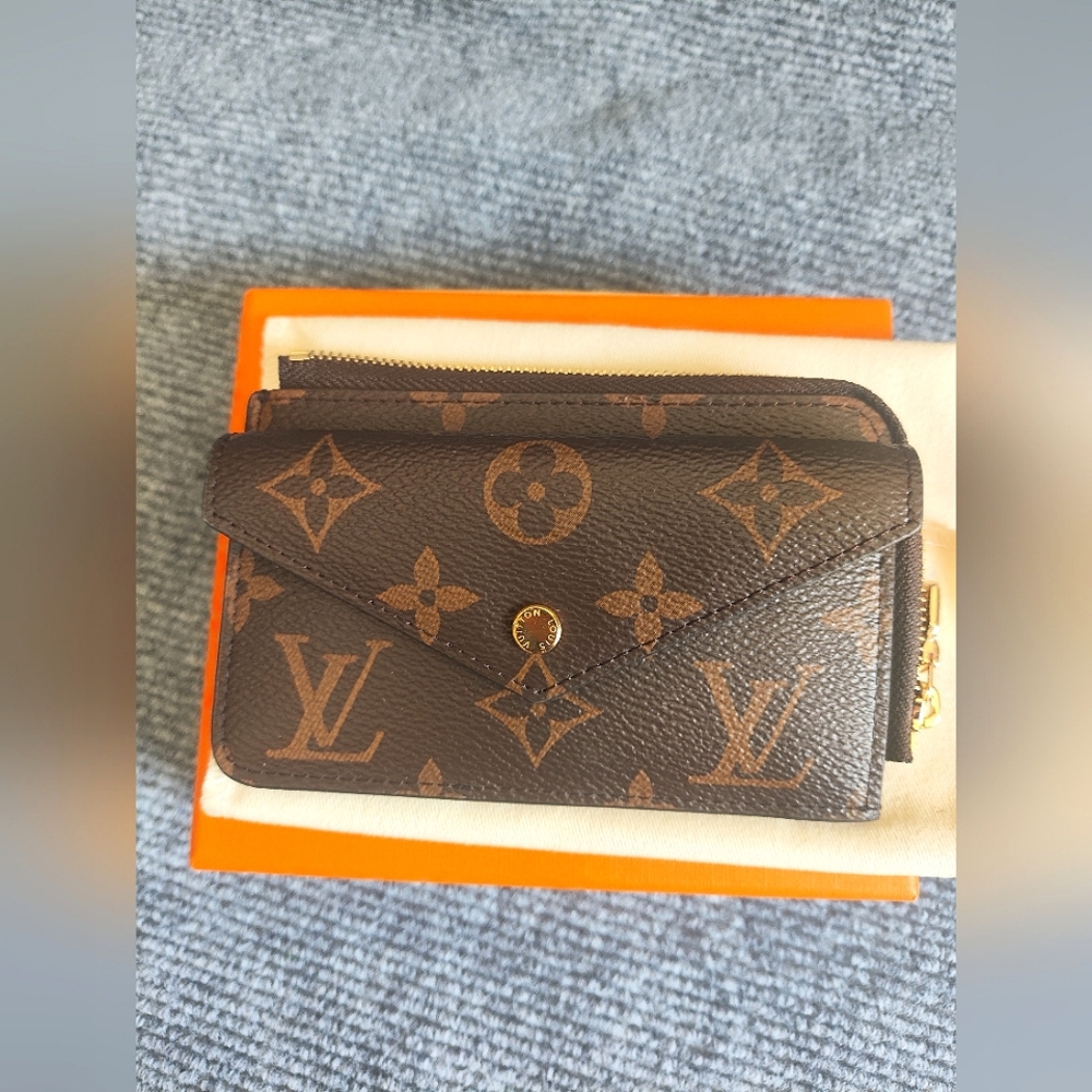 Louis Vuitton Recto Verso Card Holder